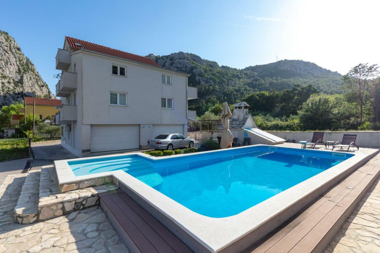 Apartments Bubalo Omiš Zewnętrze zdjęcie