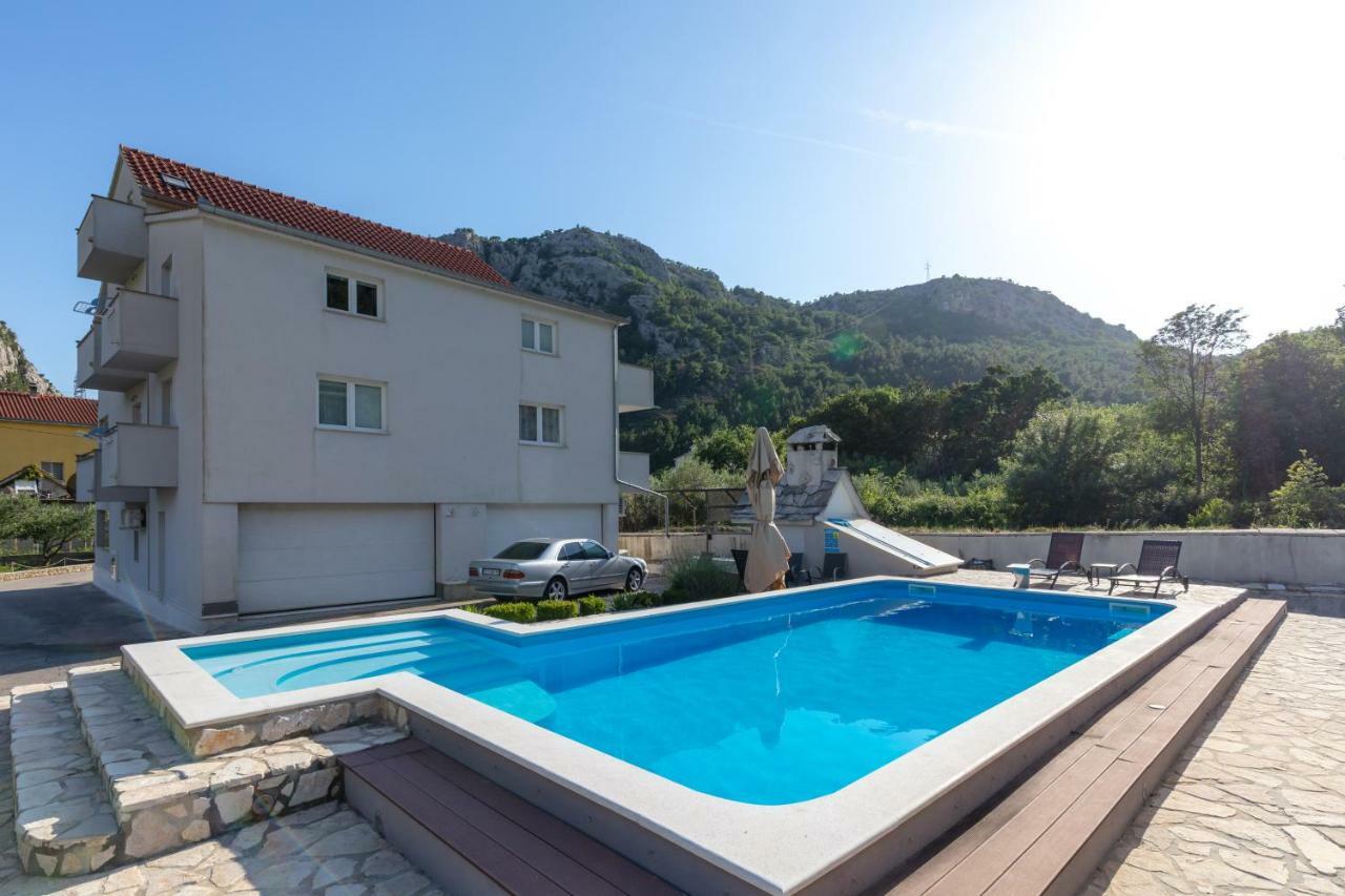 Apartments Bubalo Omiš Zewnętrze zdjęcie