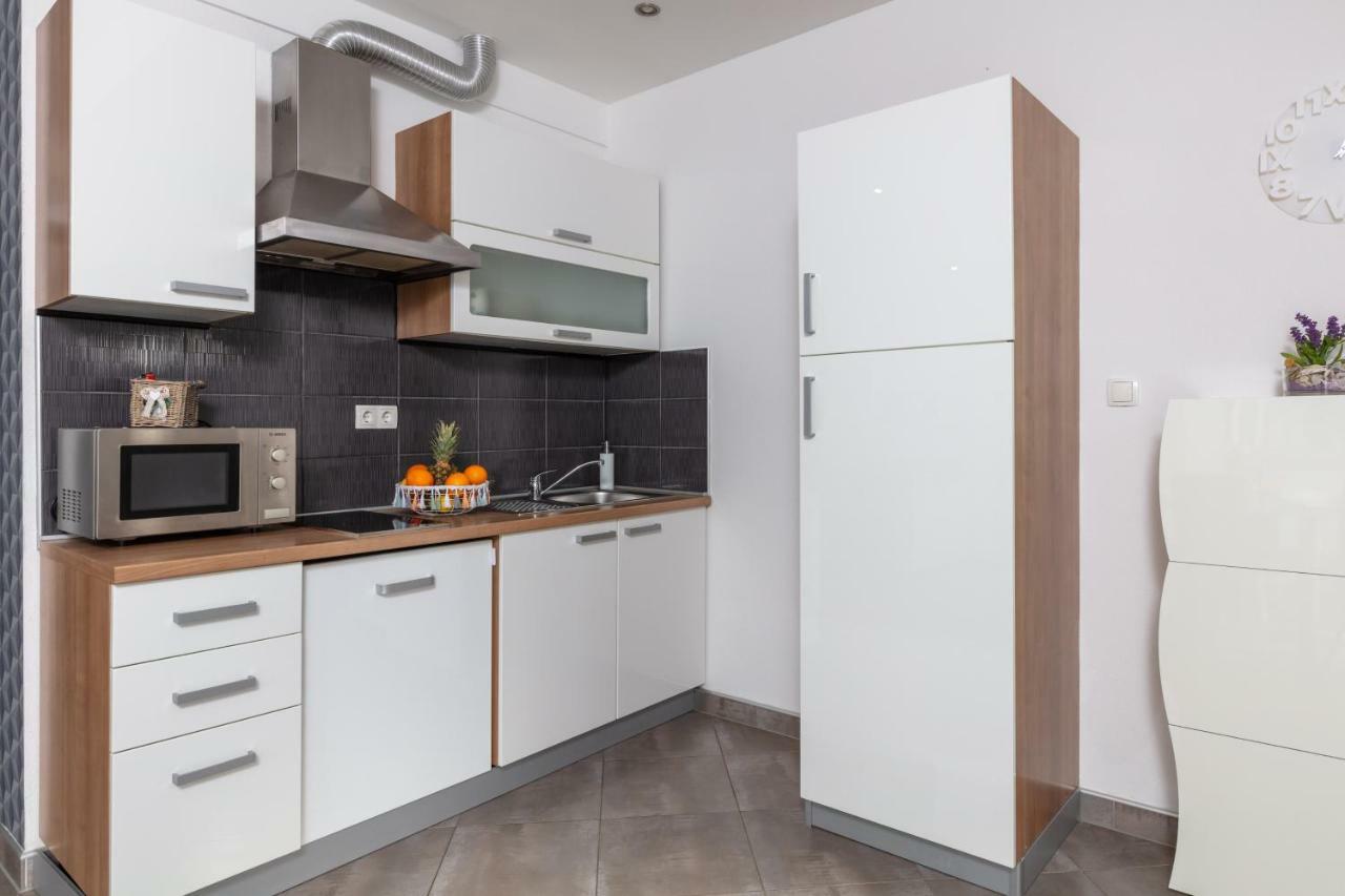 Apartments Bubalo Omiš Zewnętrze zdjęcie