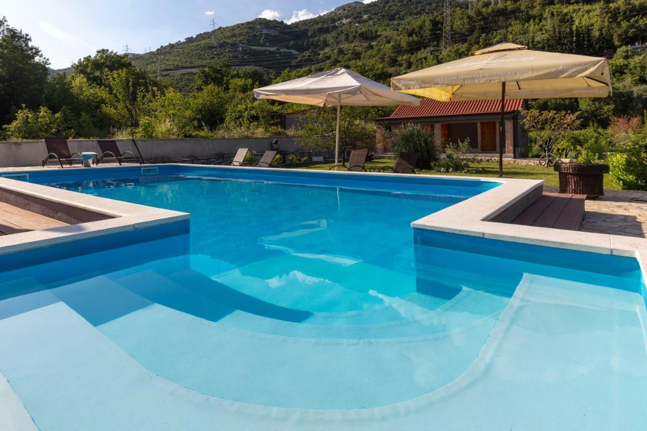 Apartments Bubalo Omiš Zewnętrze zdjęcie