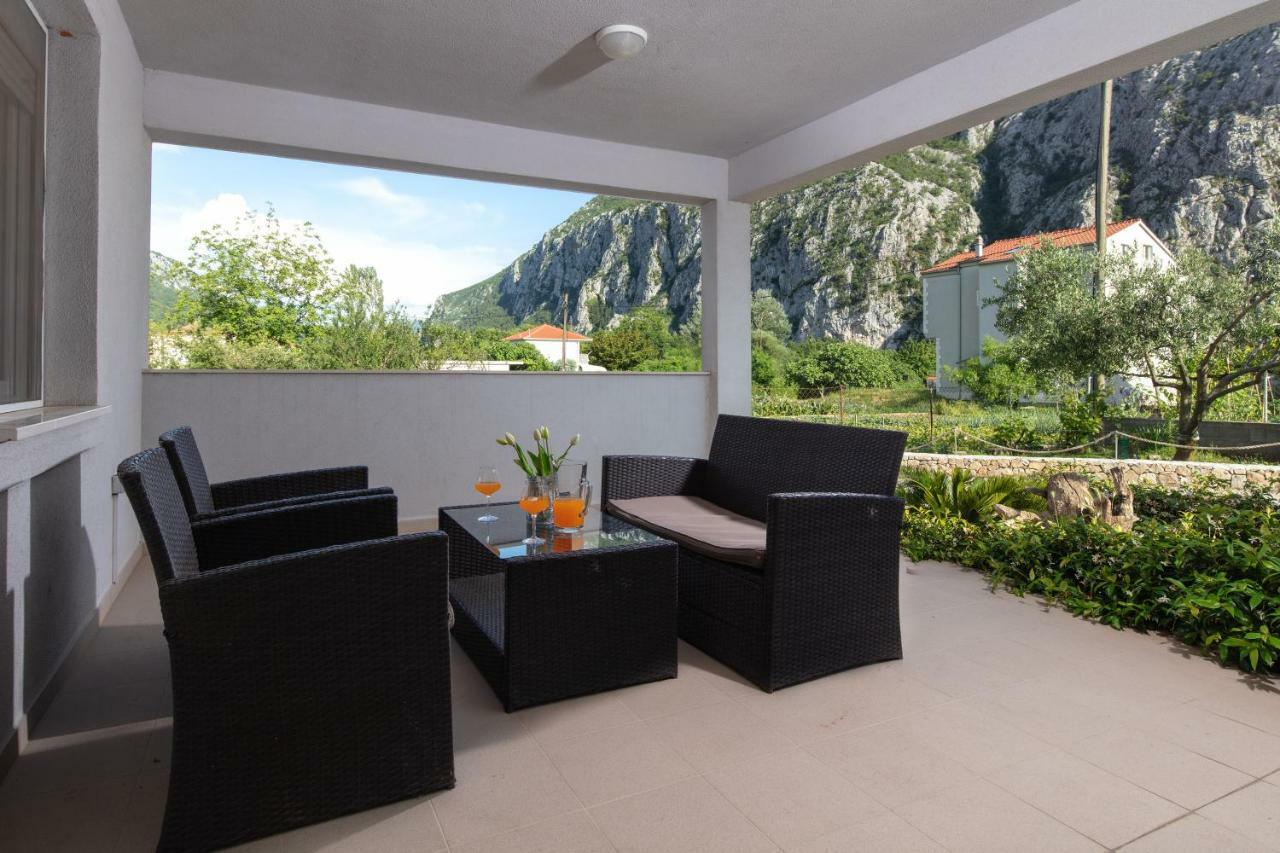 Apartments Bubalo Omiš Zewnętrze zdjęcie