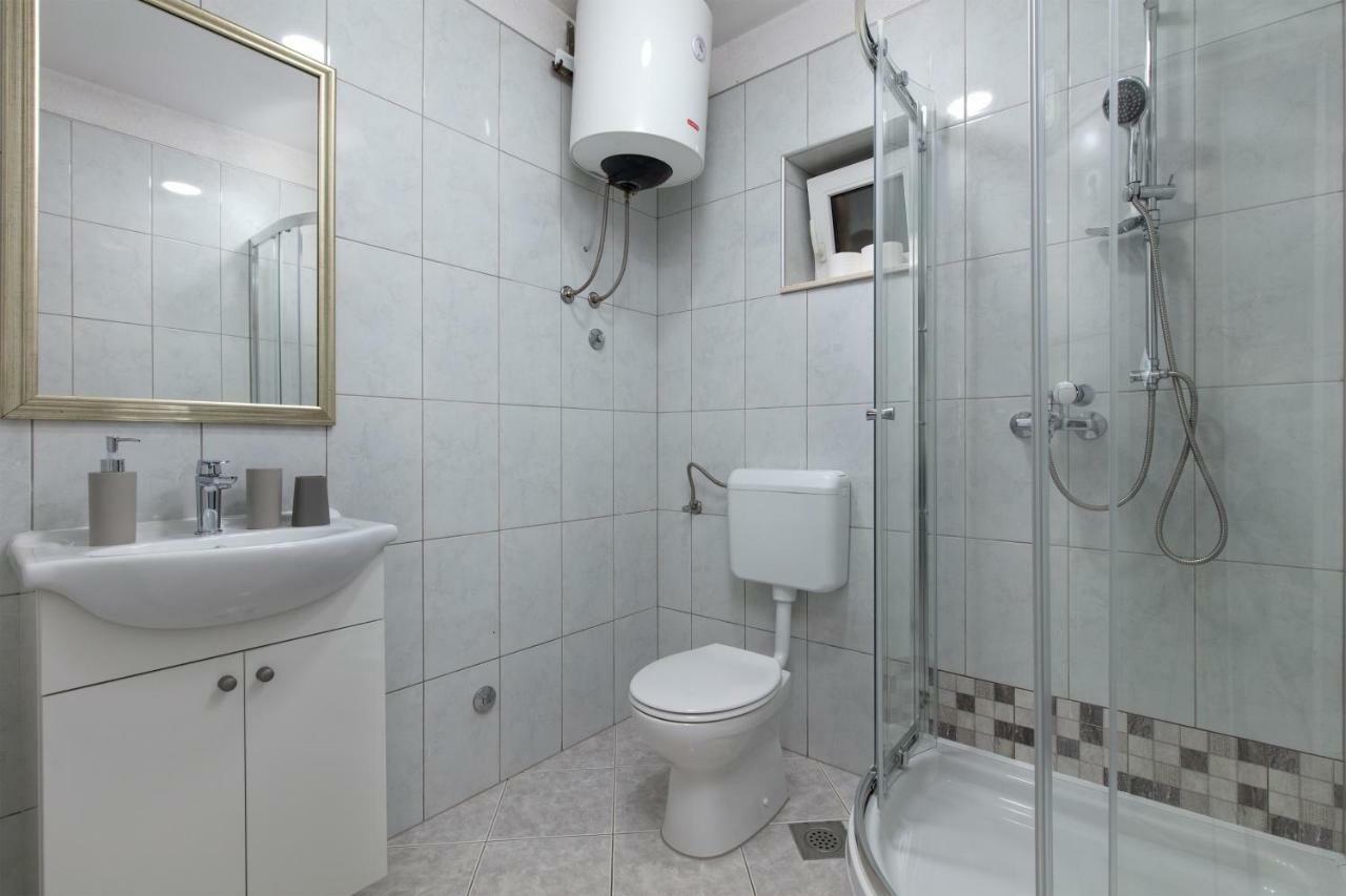 Apartments Bubalo Omiš Zewnętrze zdjęcie