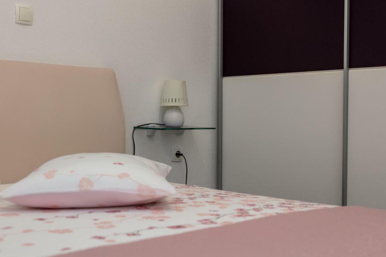 Apartments Bubalo Omiš Zewnętrze zdjęcie